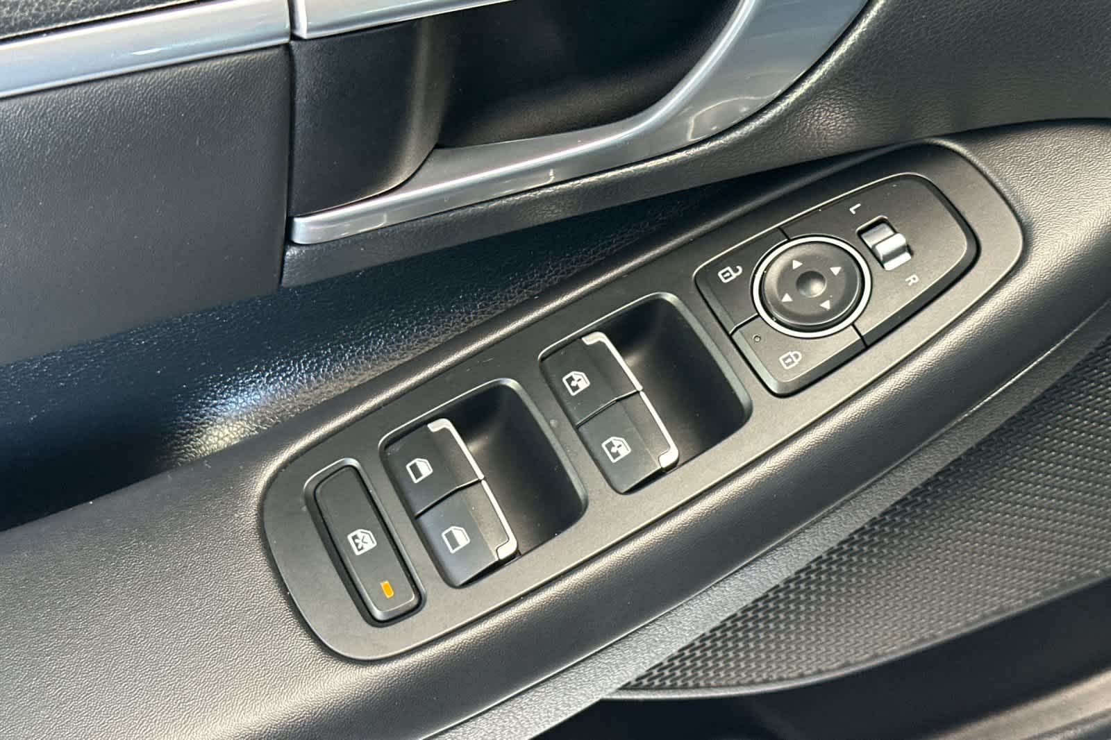 Thumbnail: 2021 Hyundai Sonata - 13