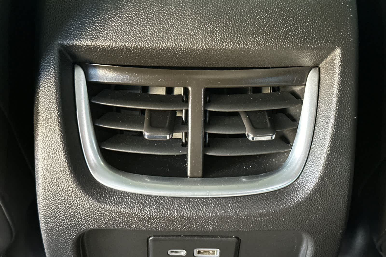 Thumbnail: 2021 Chevrolet Blazer - 14