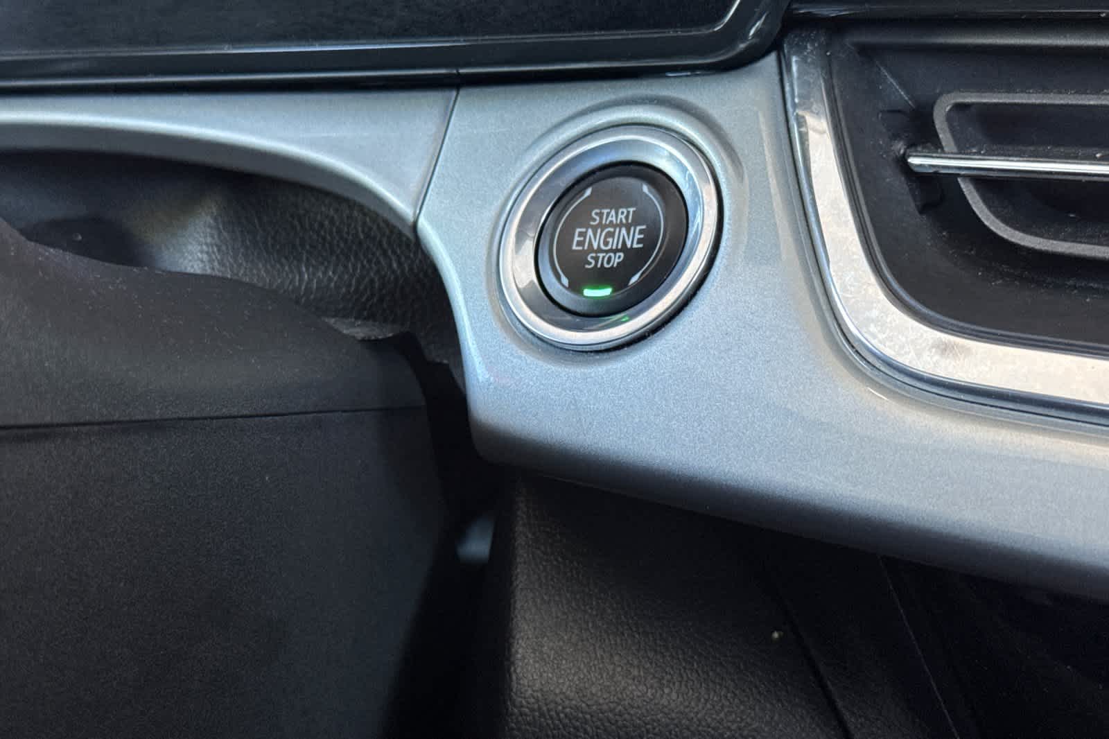 Thumbnail: 2025 Chevrolet Trax - 22