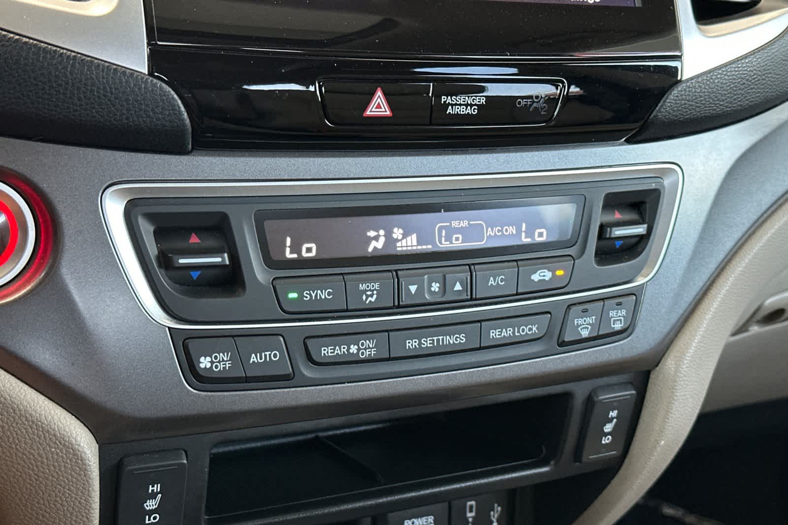 2017 Honda Pilot EX-L 23
