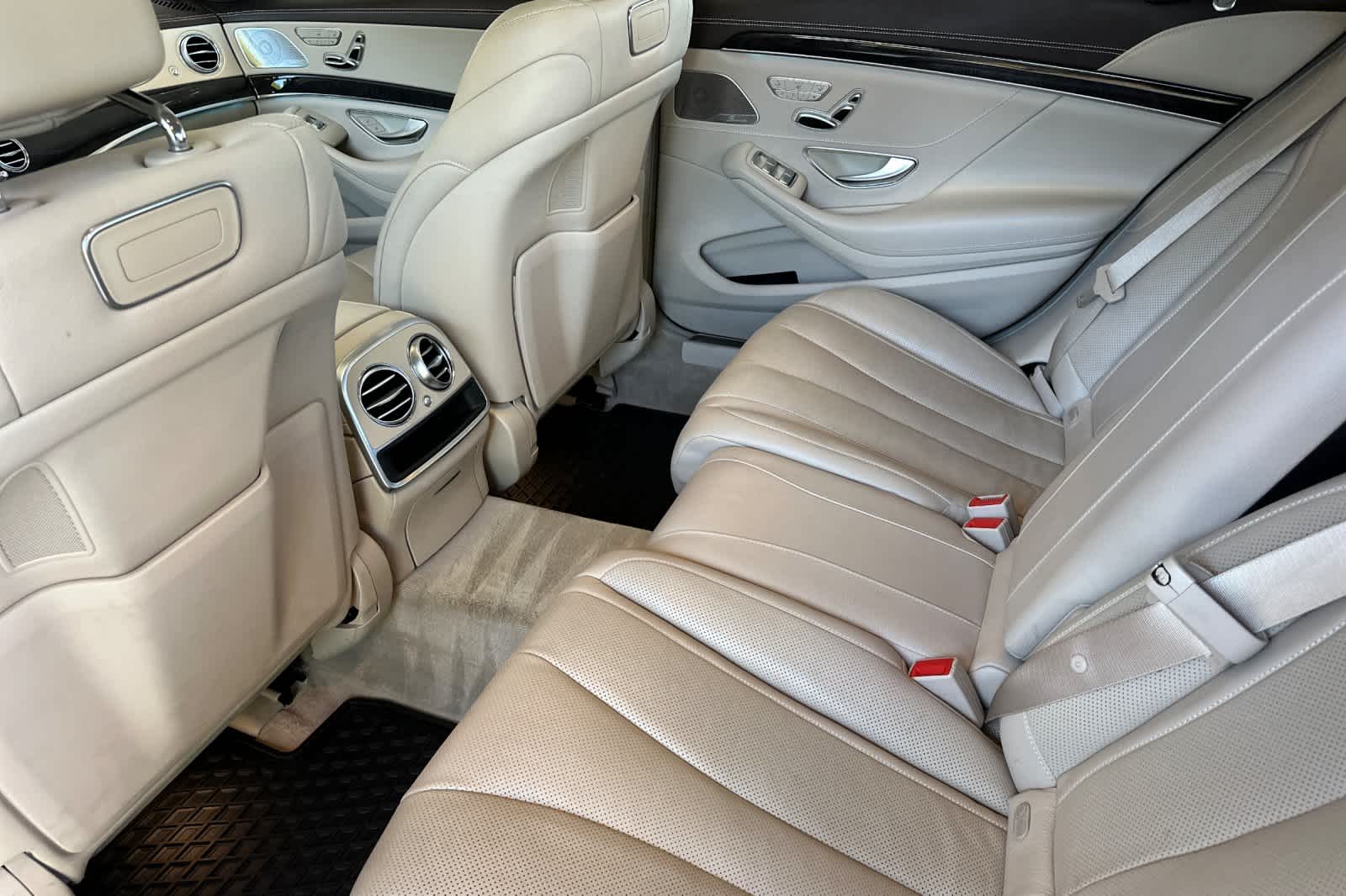 Thumbnail: 2018 Mercedes-Benz S-Class - 4