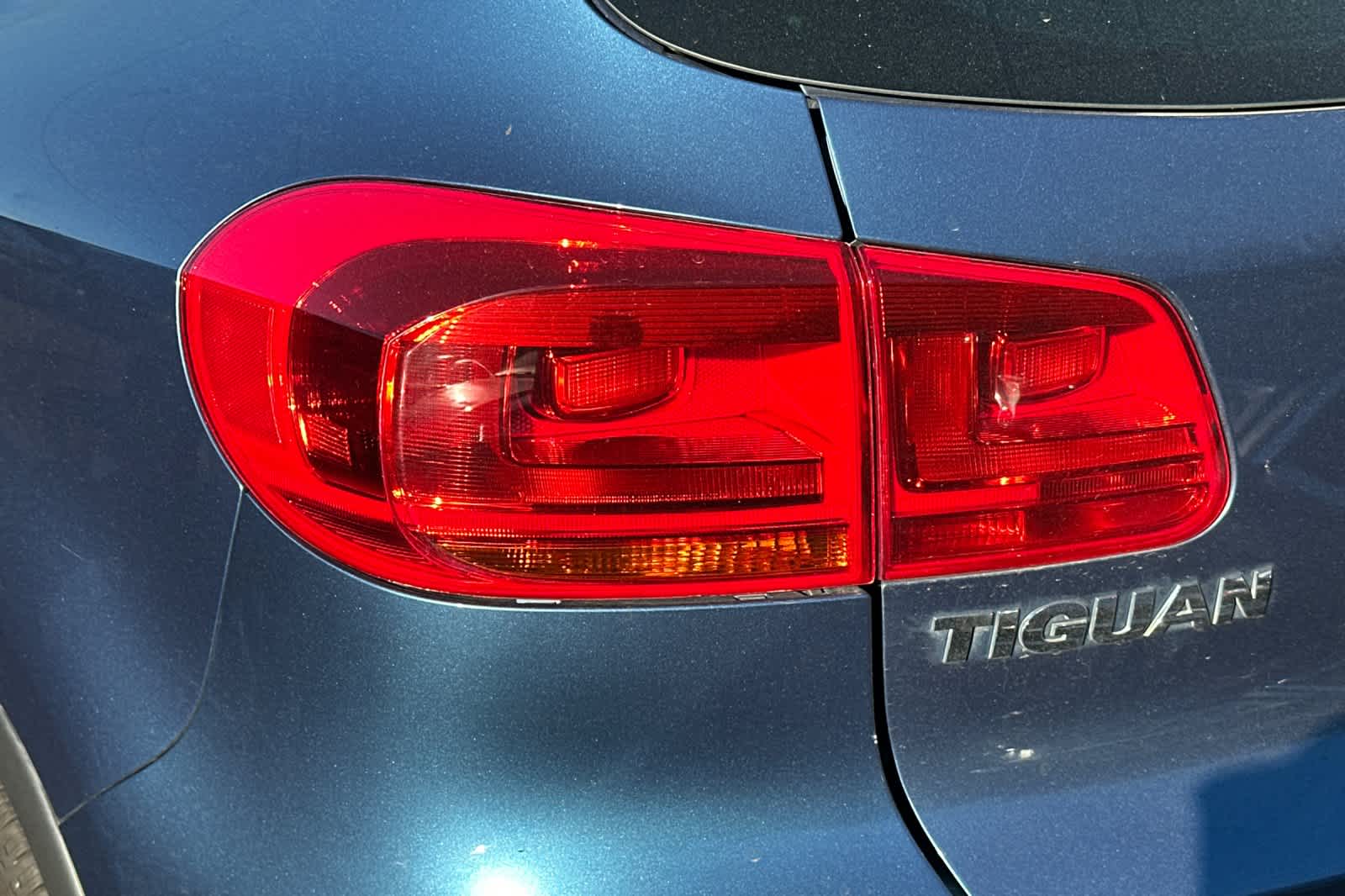 Thumbnail: 2017 Volkswagen Tiguan - 15