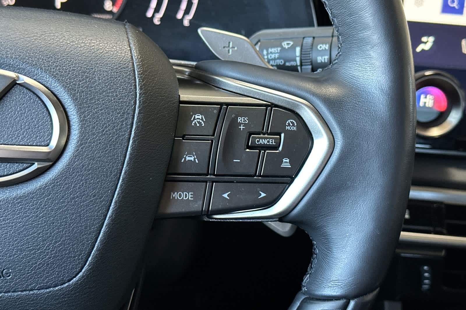 Thumbnail: 2024 Lexus RX - 27