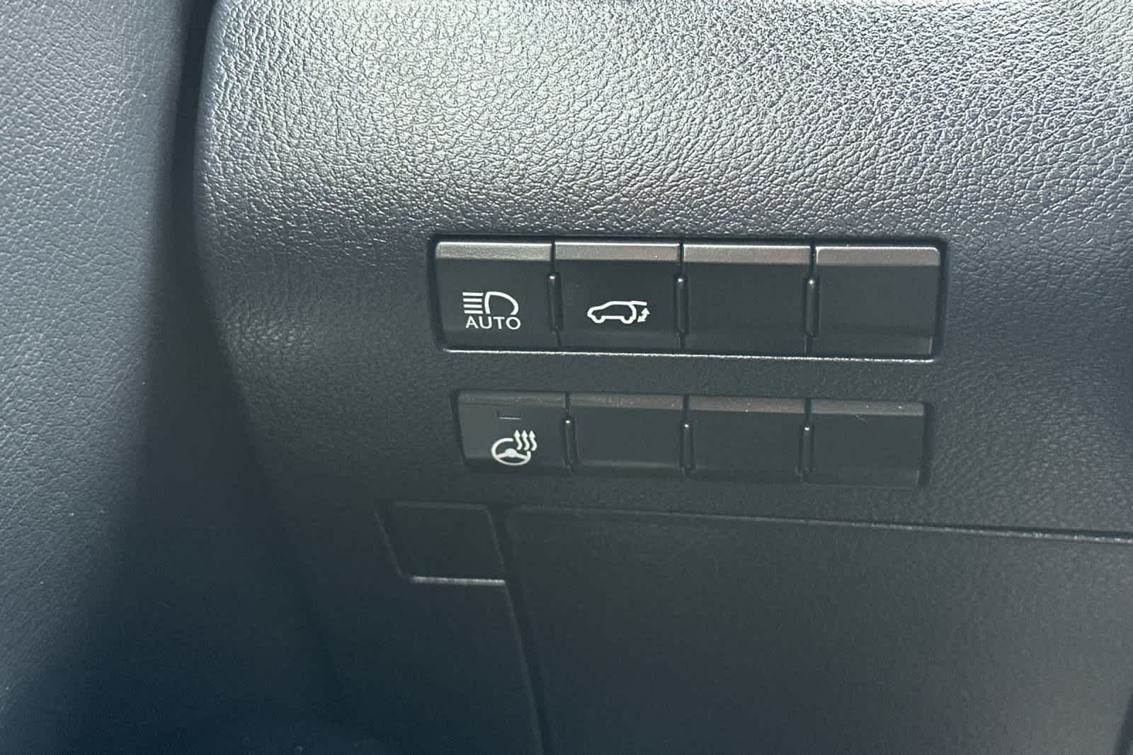 Thumbnail: 2018 Lexus RX - 32