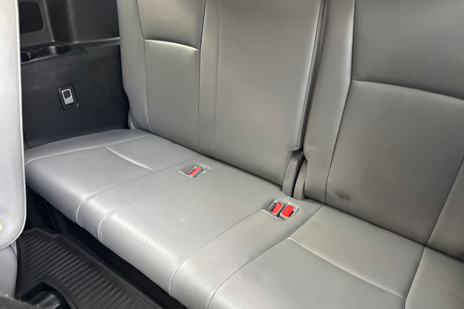 Thumbnail: 2021 Toyota Highlander - 16