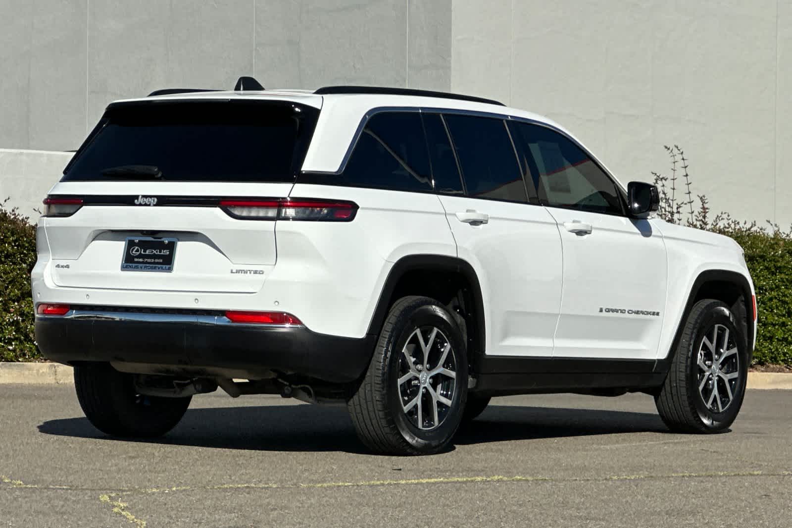 Thumbnail: 2024 Jeep Grand Cherokee - 2