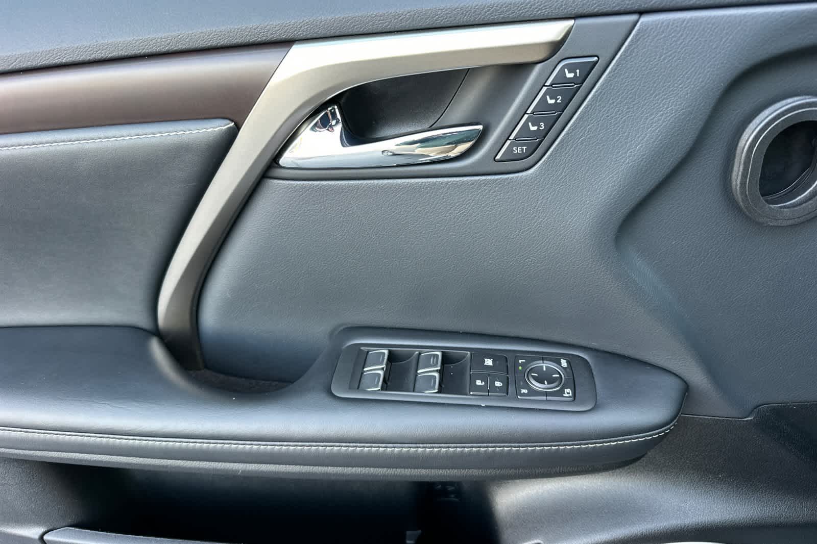 Thumbnail: 2022 Lexus RX - 12