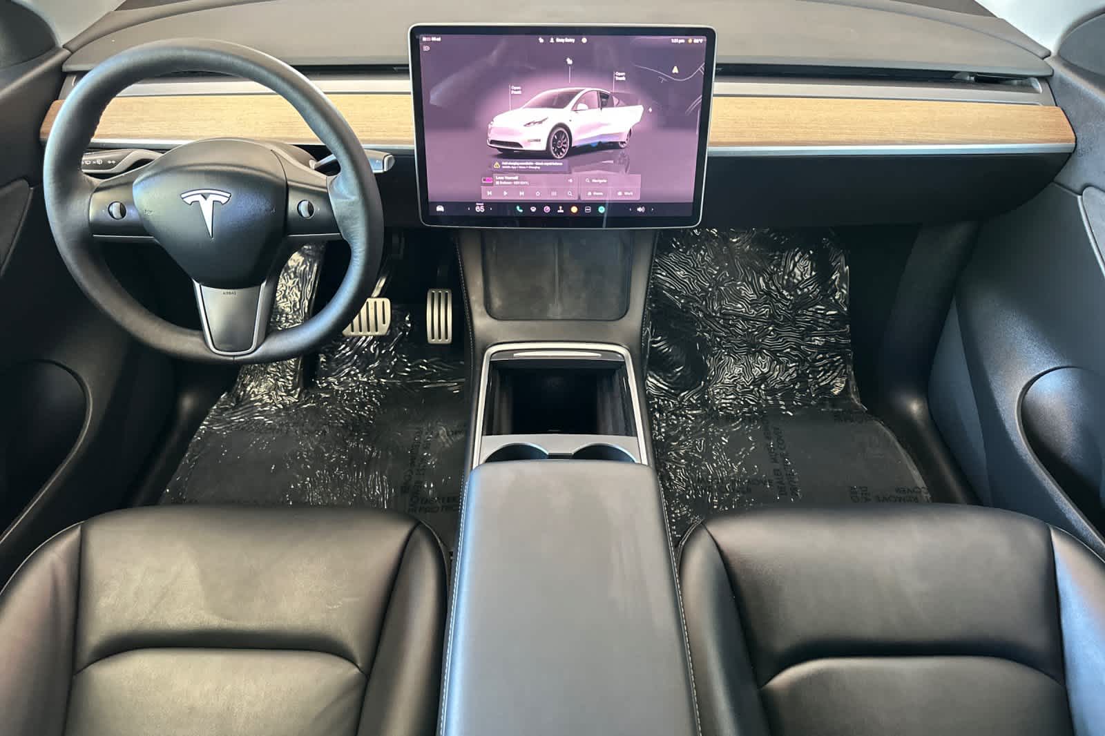 Thumbnail: 2022 Tesla Model Y - 3