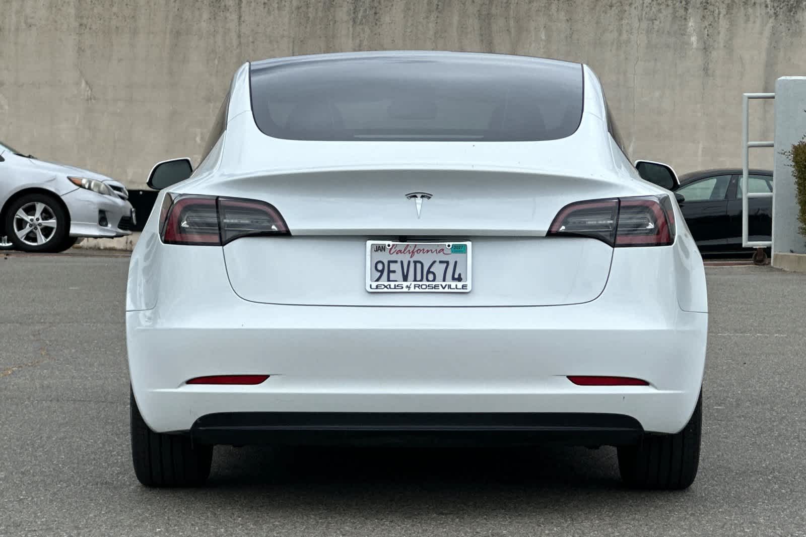 Thumbnail: 2023 Tesla Model 3 - 8
