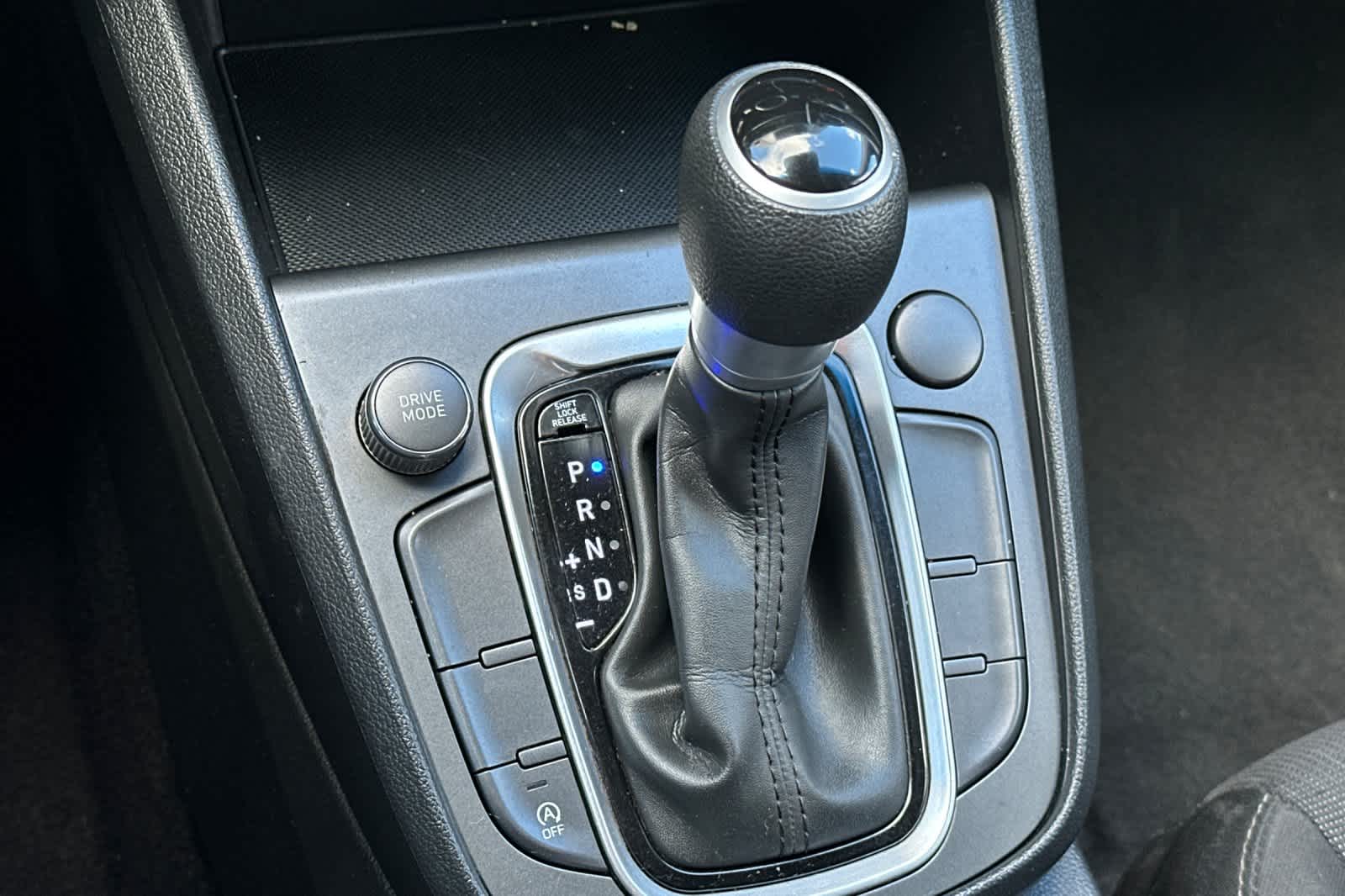 Thumbnail: 2022 Hyundai Kona - 22