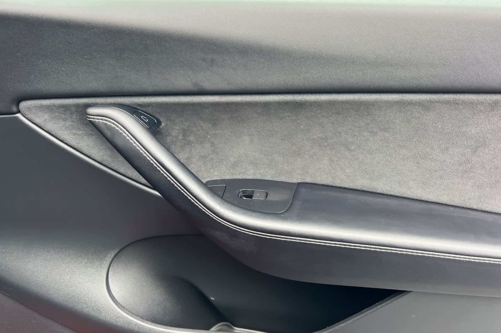 Thumbnail: 2022 Tesla Model Y - 20