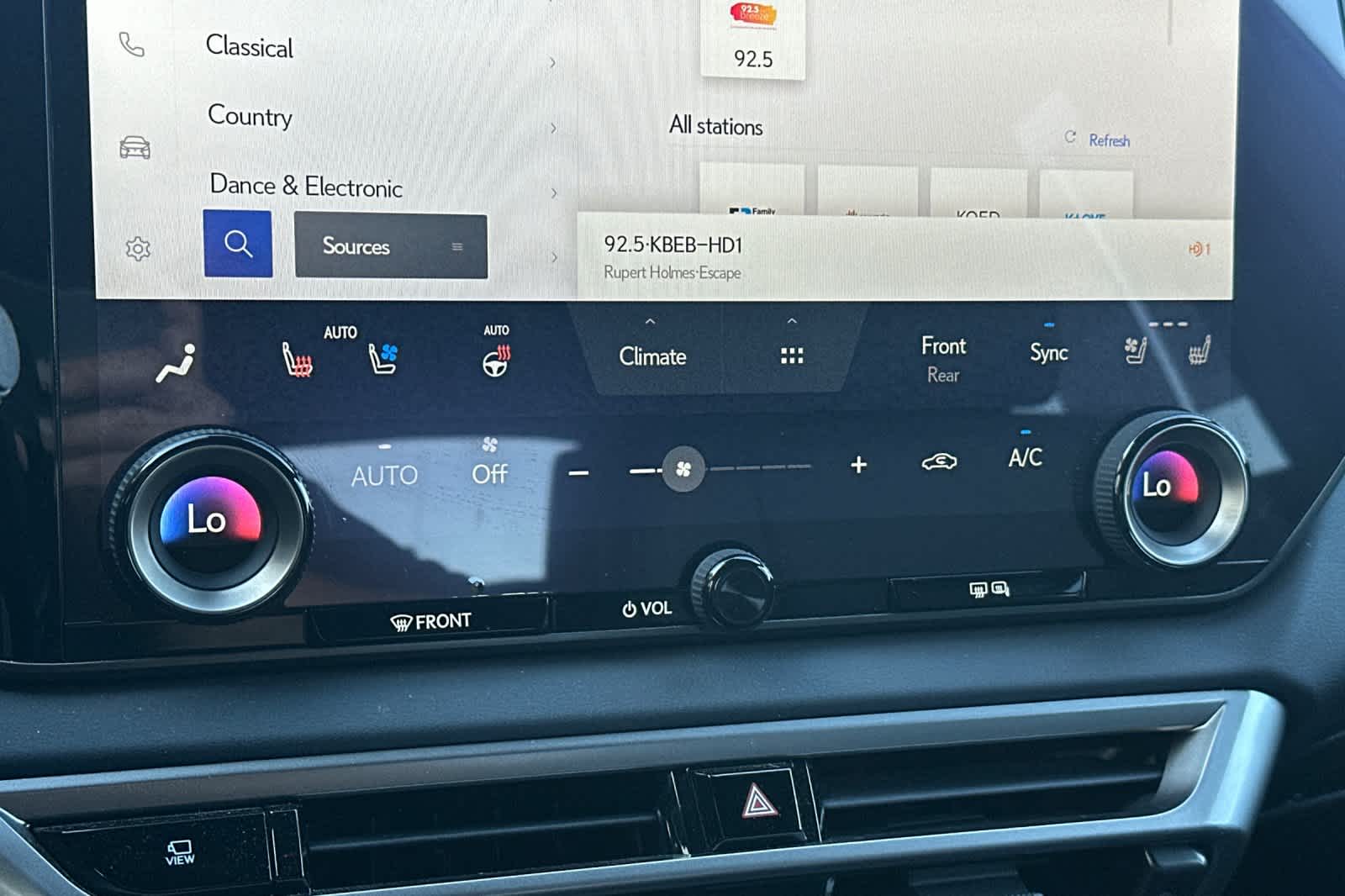 Thumbnail: 2025 Lexus RX - 22