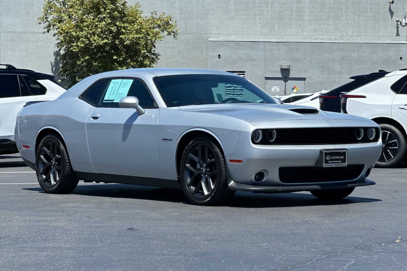 Thumbnail: 2022 Dodge Challenger - 4