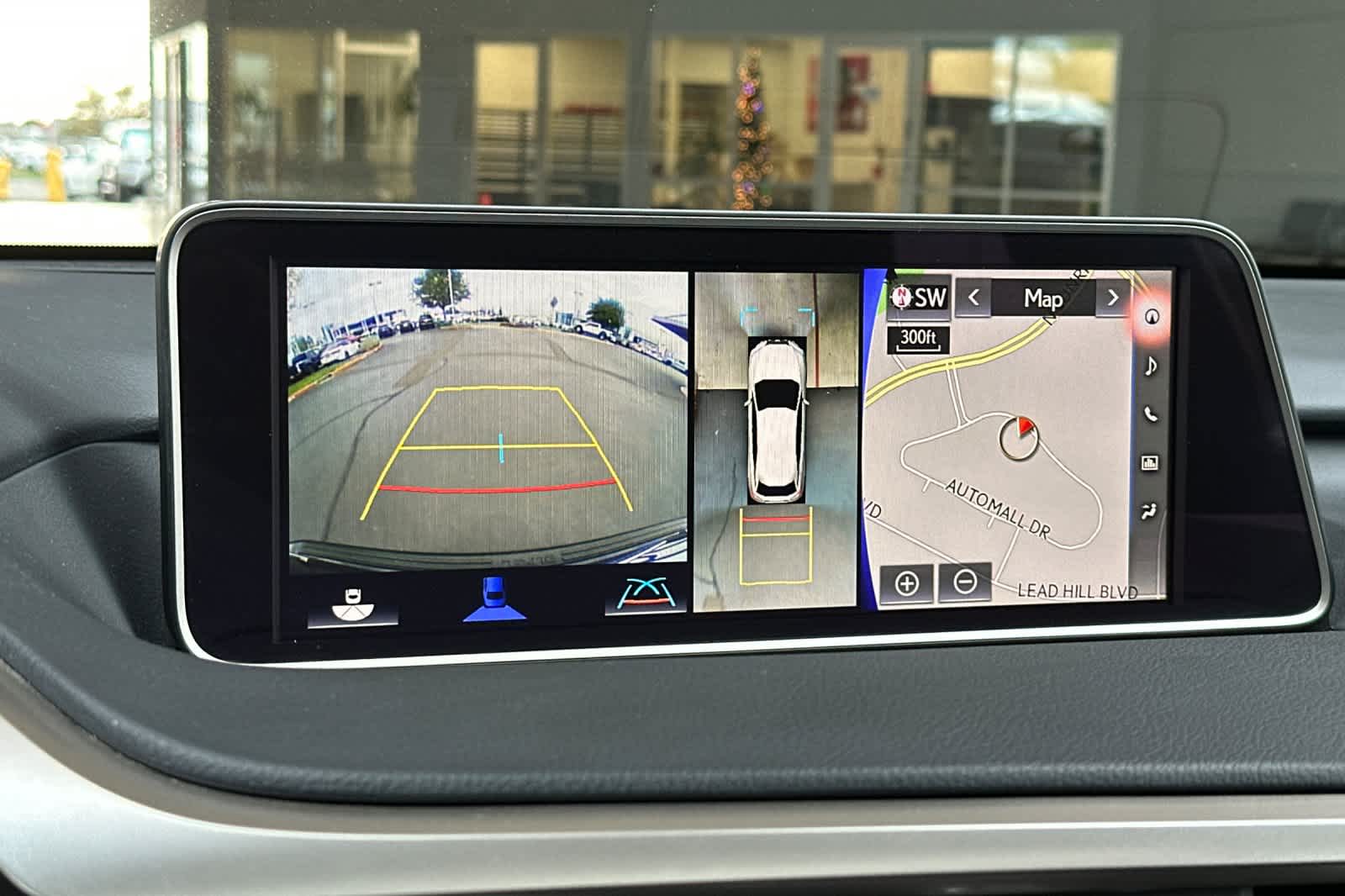 Thumbnail: 2018 Lexus RX - 22