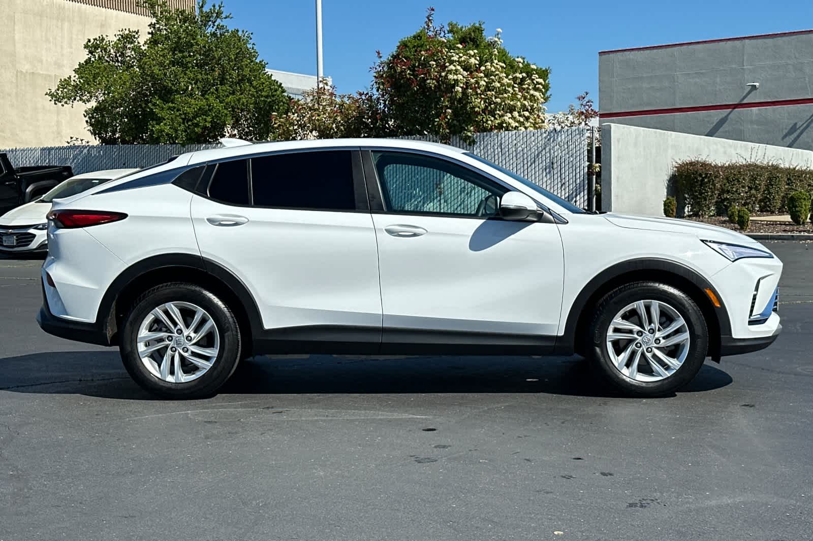 Thumbnail: 2024 Buick Envista - 6