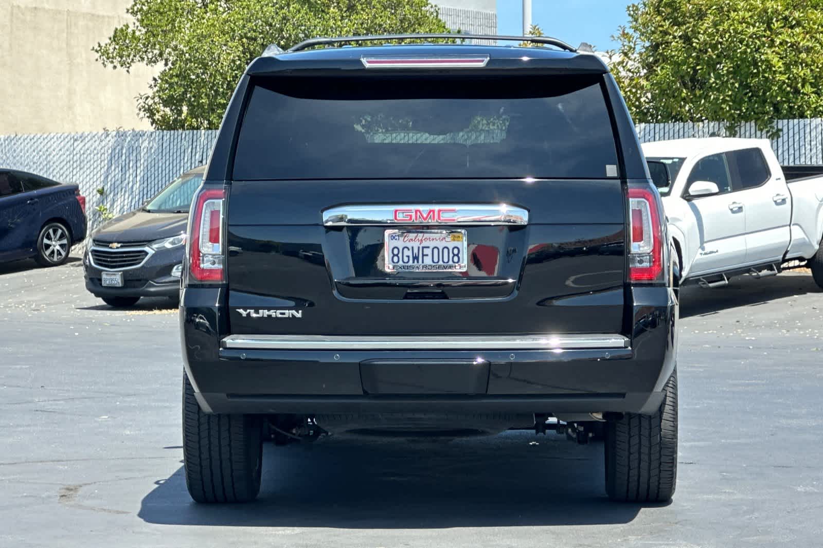 Thumbnail: 2015 GMC Yukon - 8