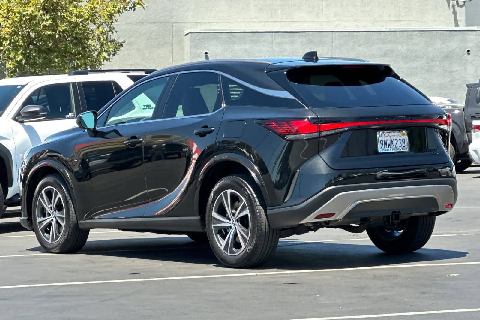 Thumbnail: 2024 Lexus RX - 7