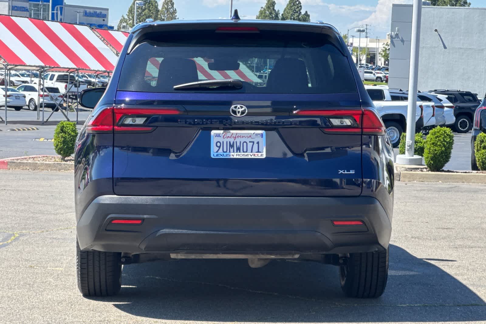 Thumbnail: 2025 Toyota Grand Highlander - 8