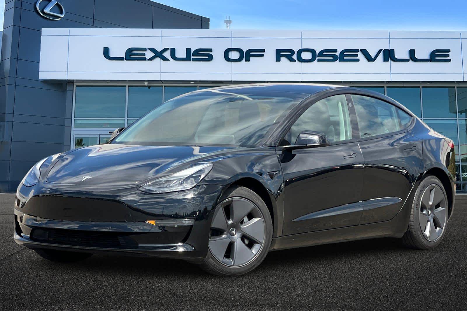 Thumbnail: 2022 Tesla Model 3 - 1
