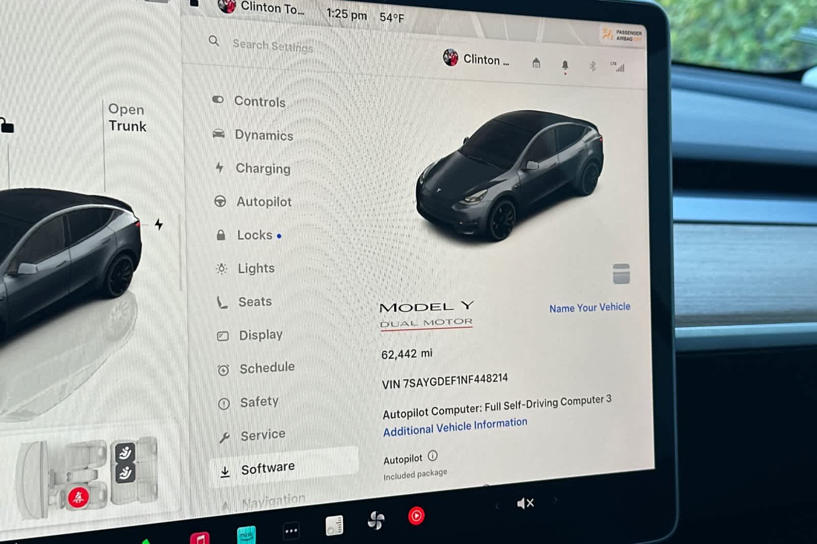 Thumbnail: 2022 Tesla Model Y - 31