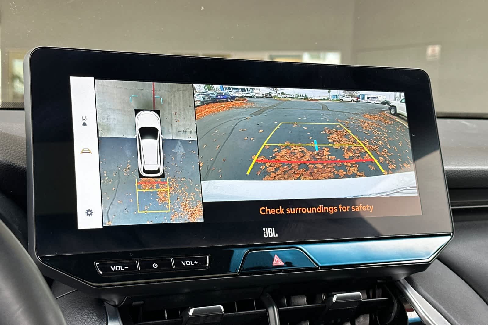 Thumbnail: 2024 Toyota Venza - 21