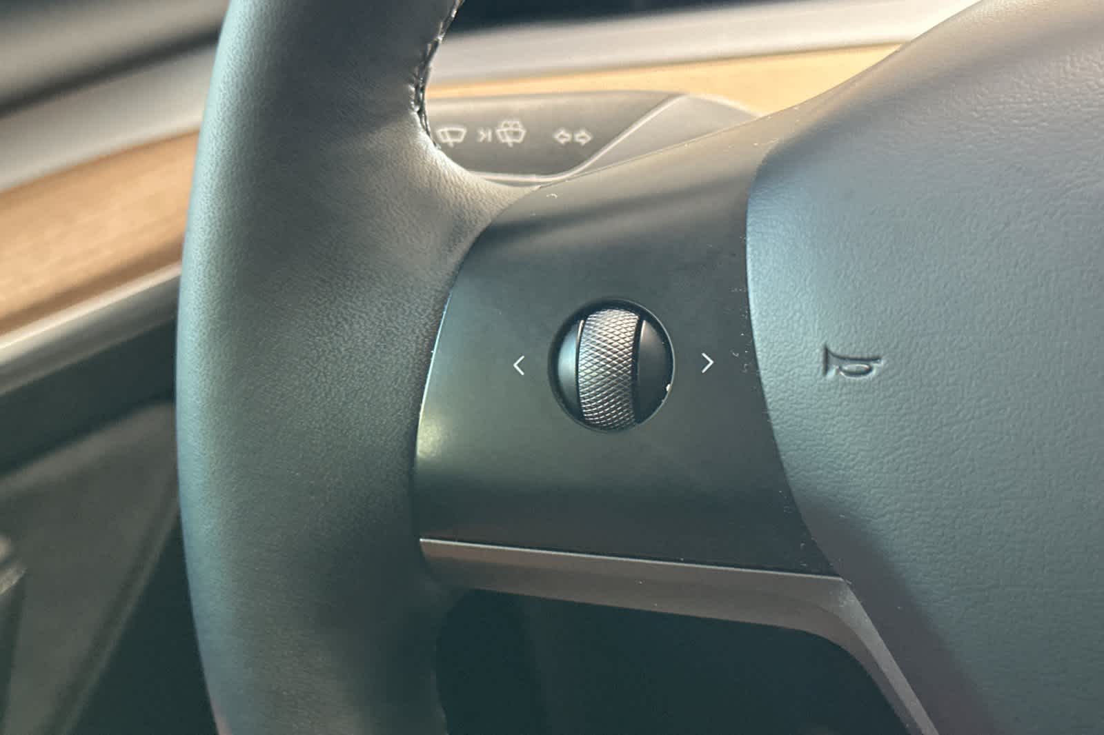 Thumbnail: 2023 Tesla Model 3 - 25