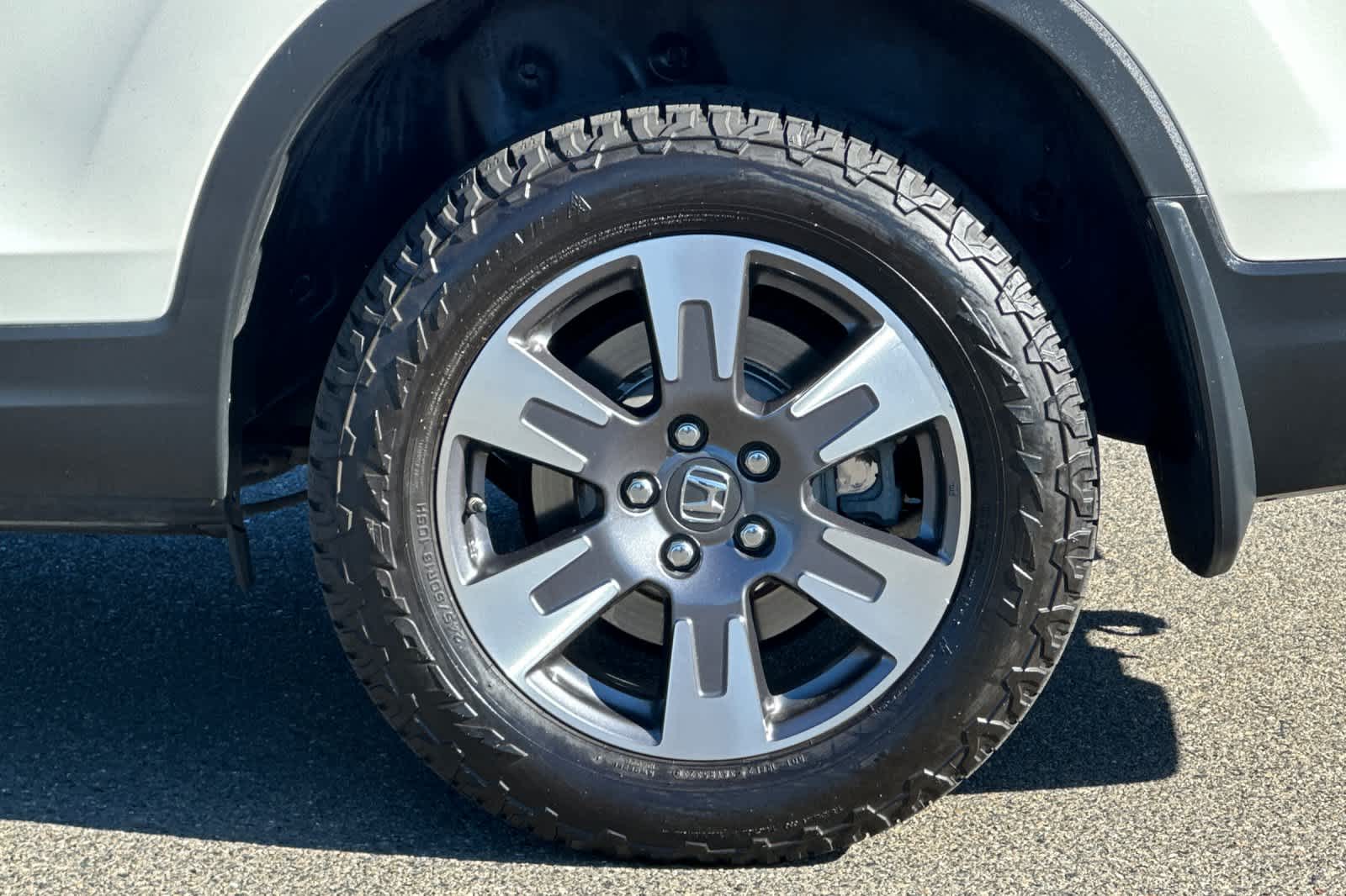 Thumbnail: 2018 Honda Ridgeline - 30