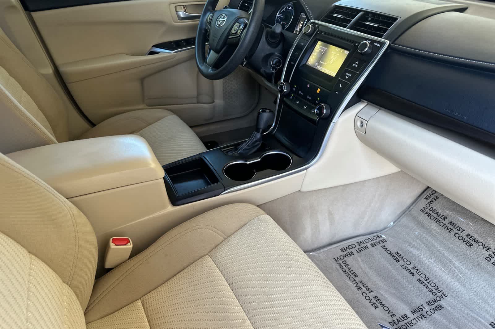 Thumbnail: 2017 Toyota Camry - 15