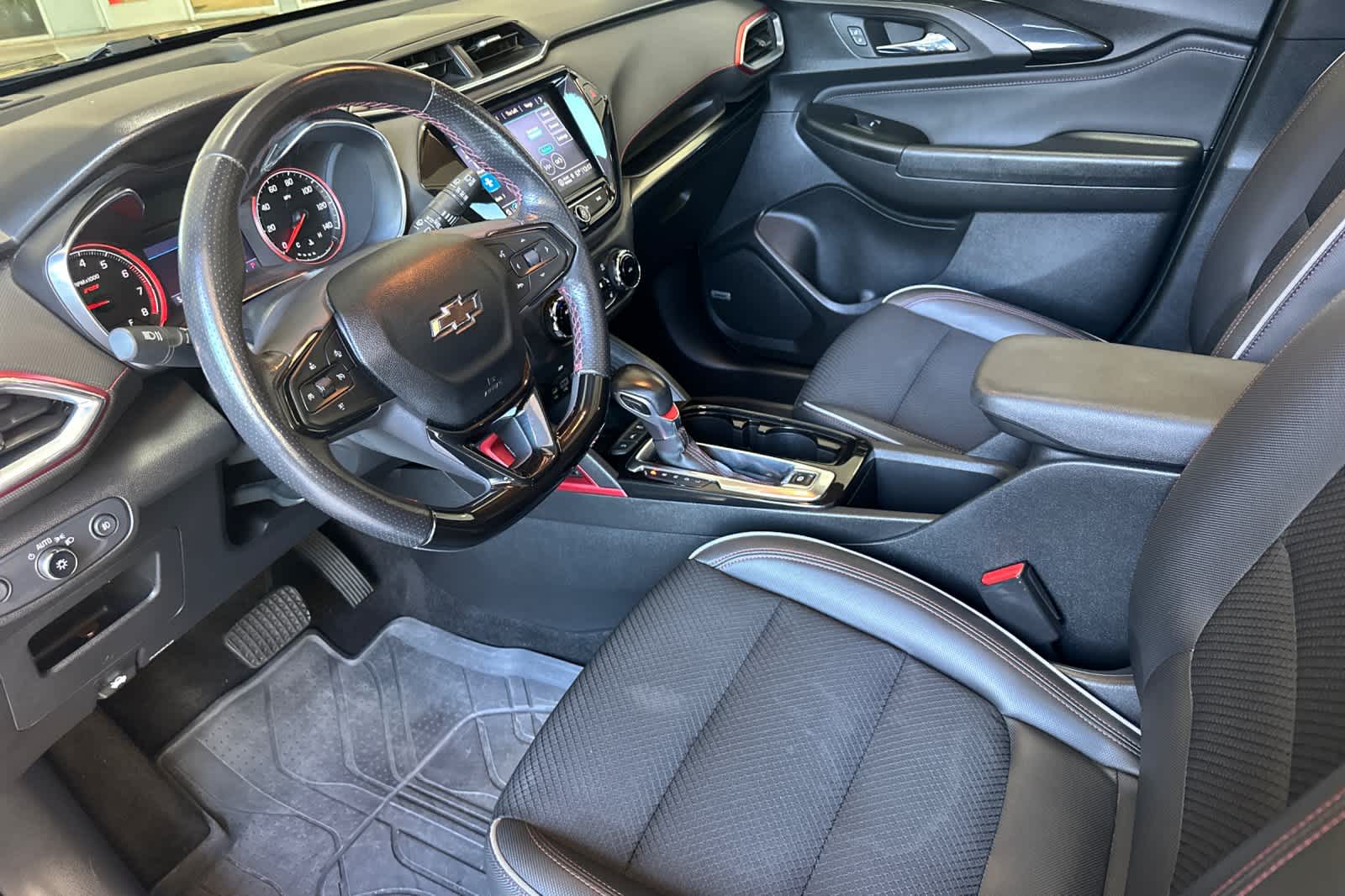 Thumbnail: 2021 Chevrolet TrailBlazer - 11