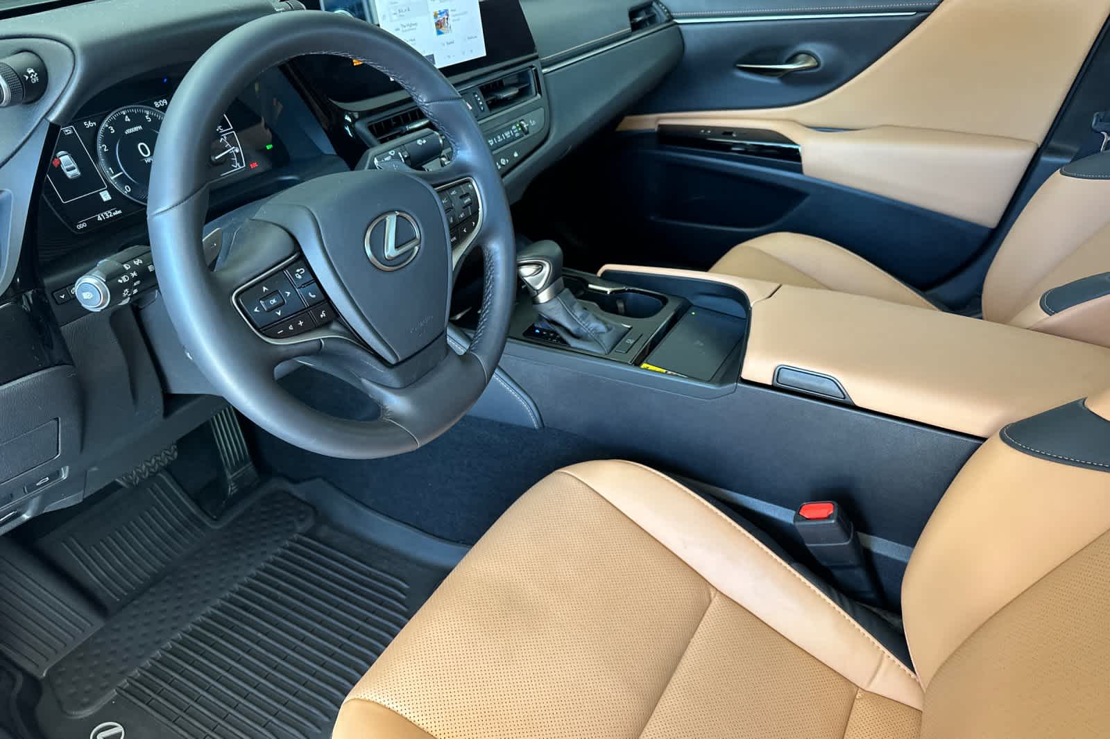 Thumbnail: 2025 Lexus ES - 11