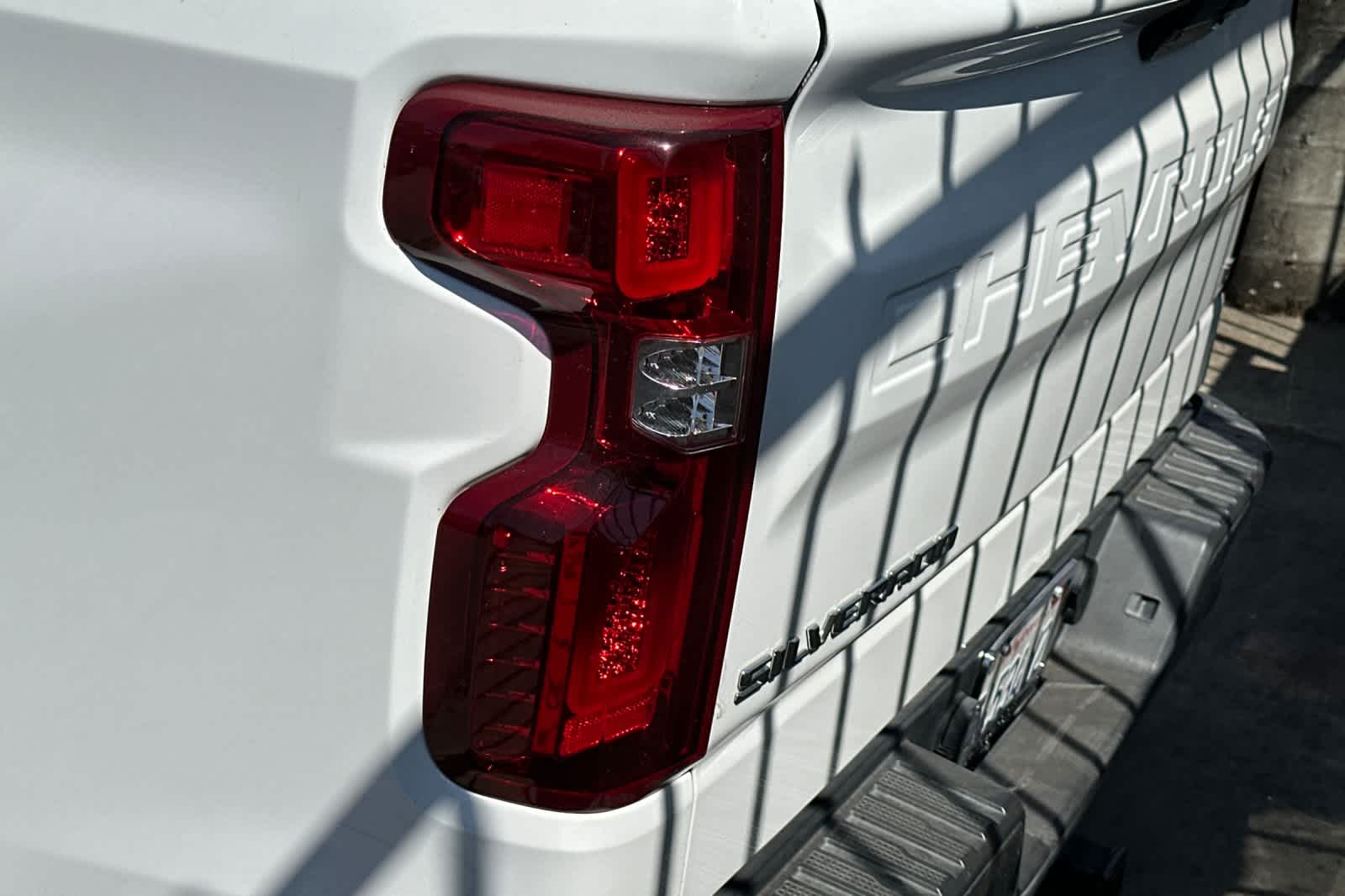 Thumbnail: 2019 Chevrolet Silverado 1500 - 14