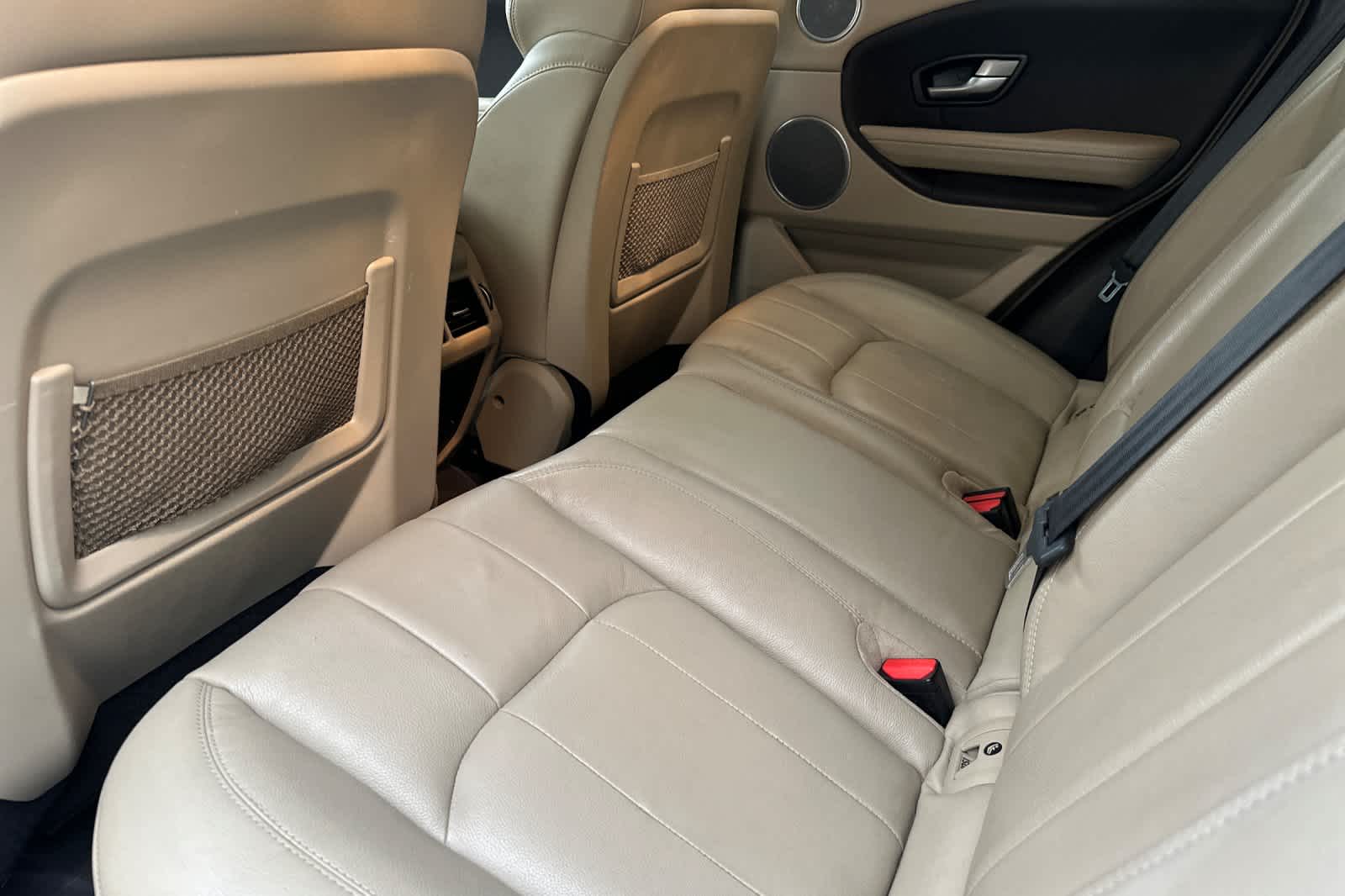 Thumbnail: 2016 Land Rover Range Rover Evoque - 4