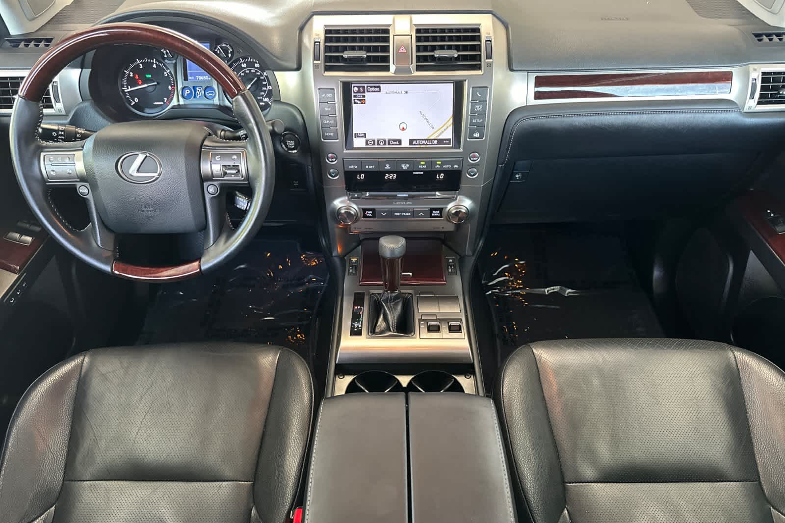 Thumbnail: 2015 Lexus GX - 3
