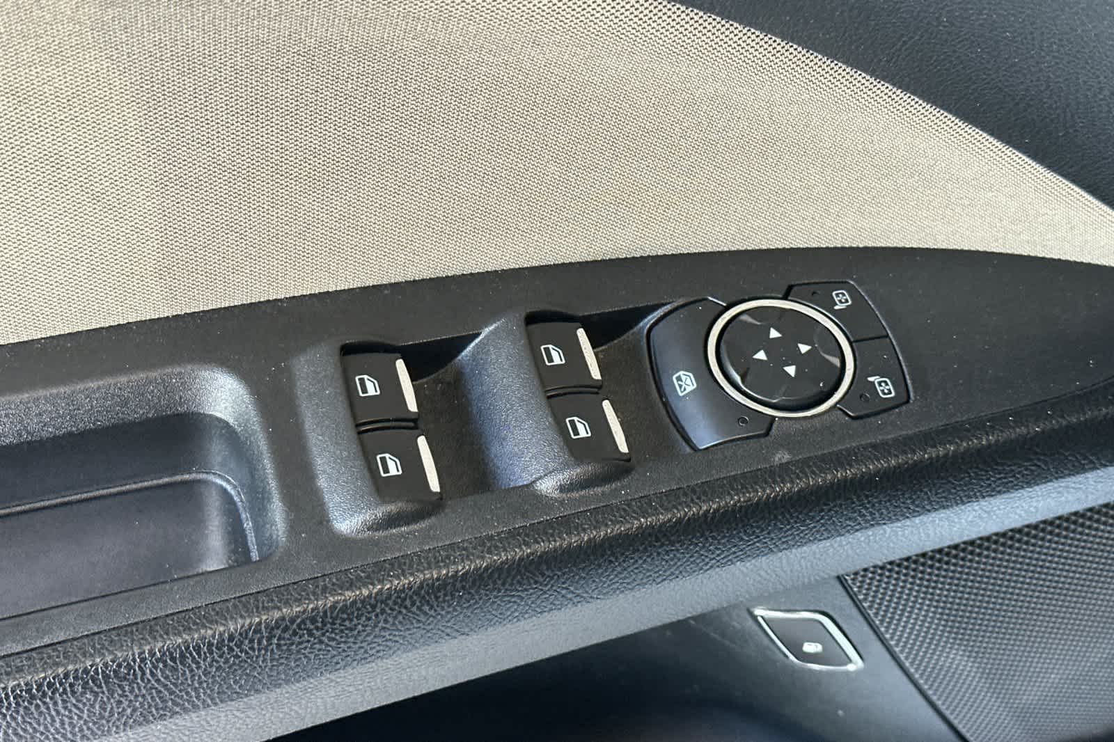 Thumbnail: 2018 Ford Fusion - 13