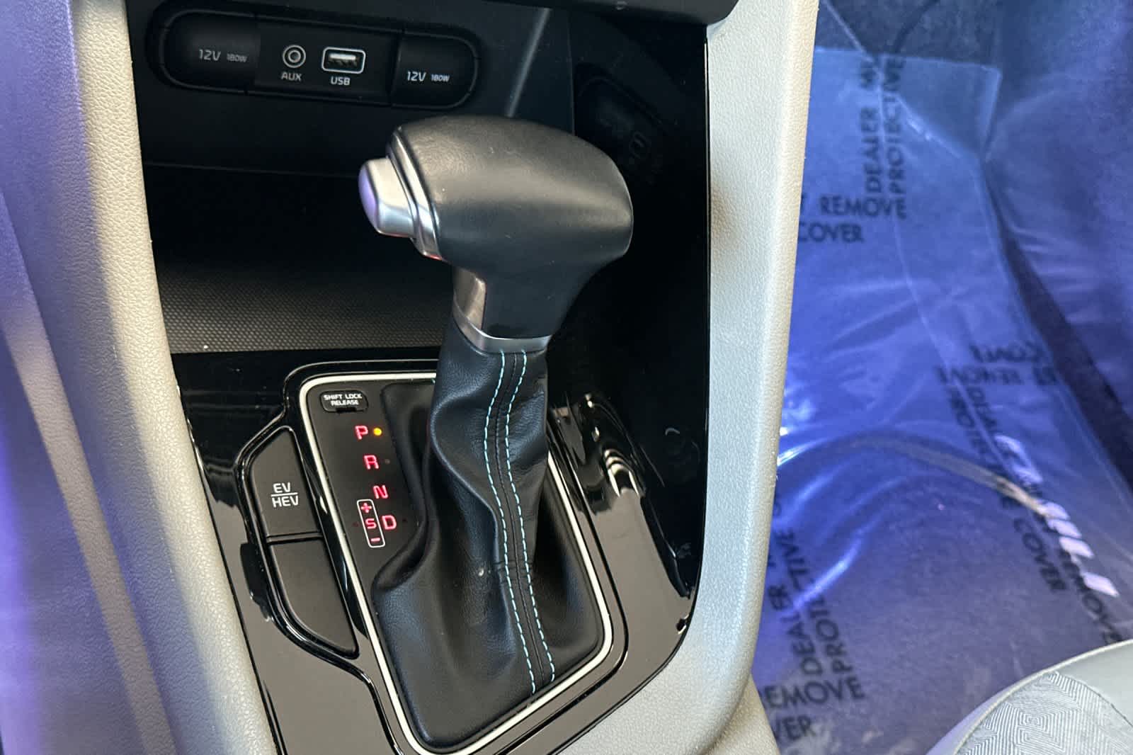 Thumbnail: 2019 Kia Niro - 23