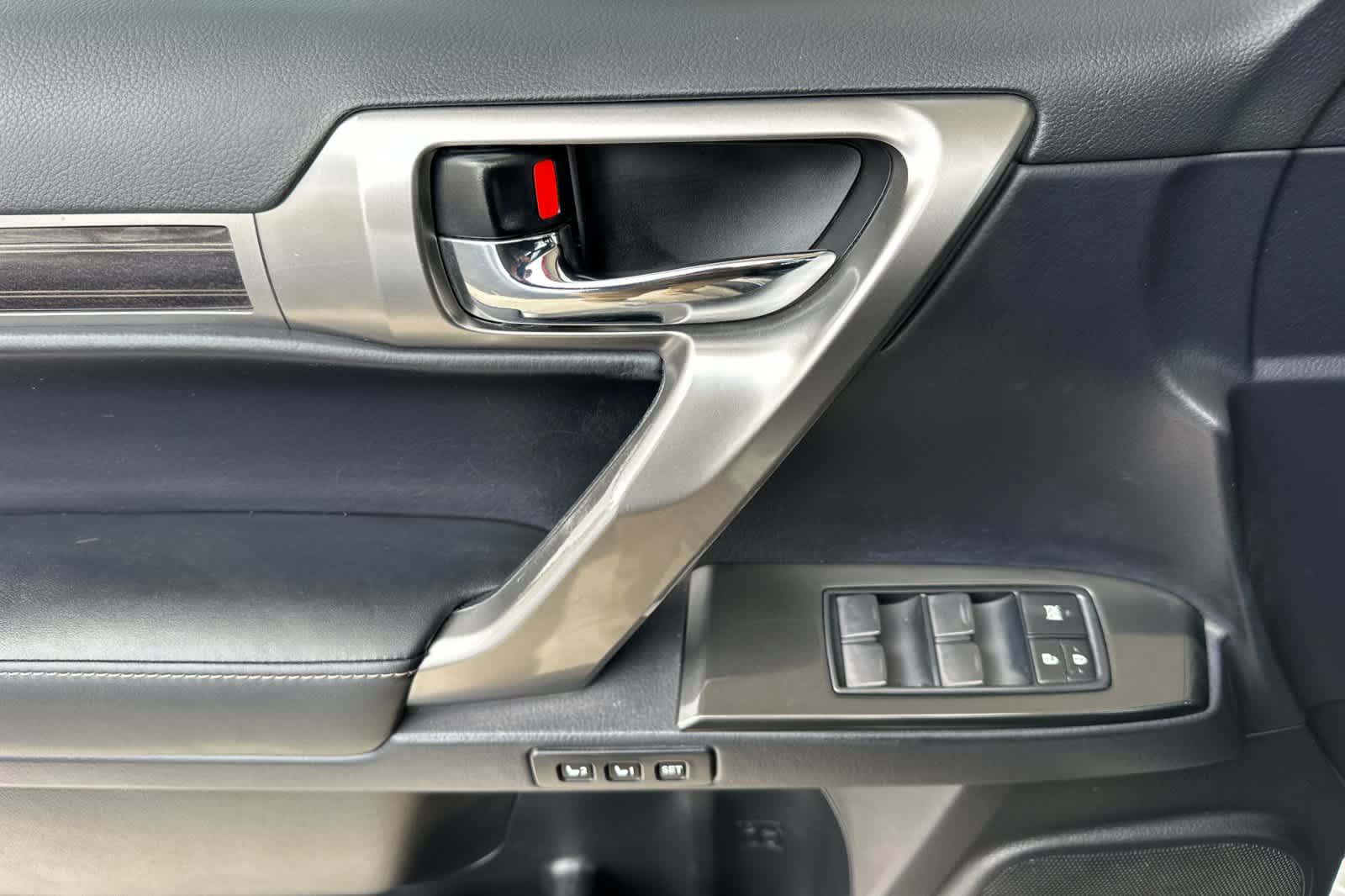 Thumbnail: 2022 Lexus GX - 12