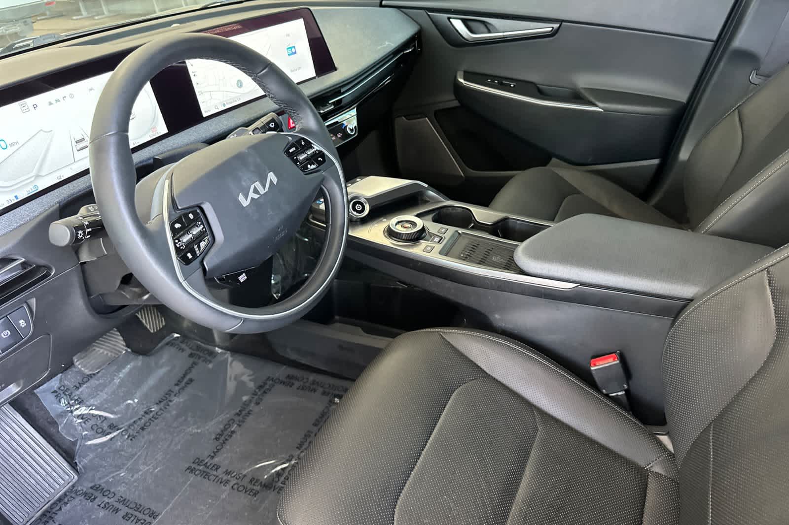 Thumbnail: 2023 Kia EV6 - 11