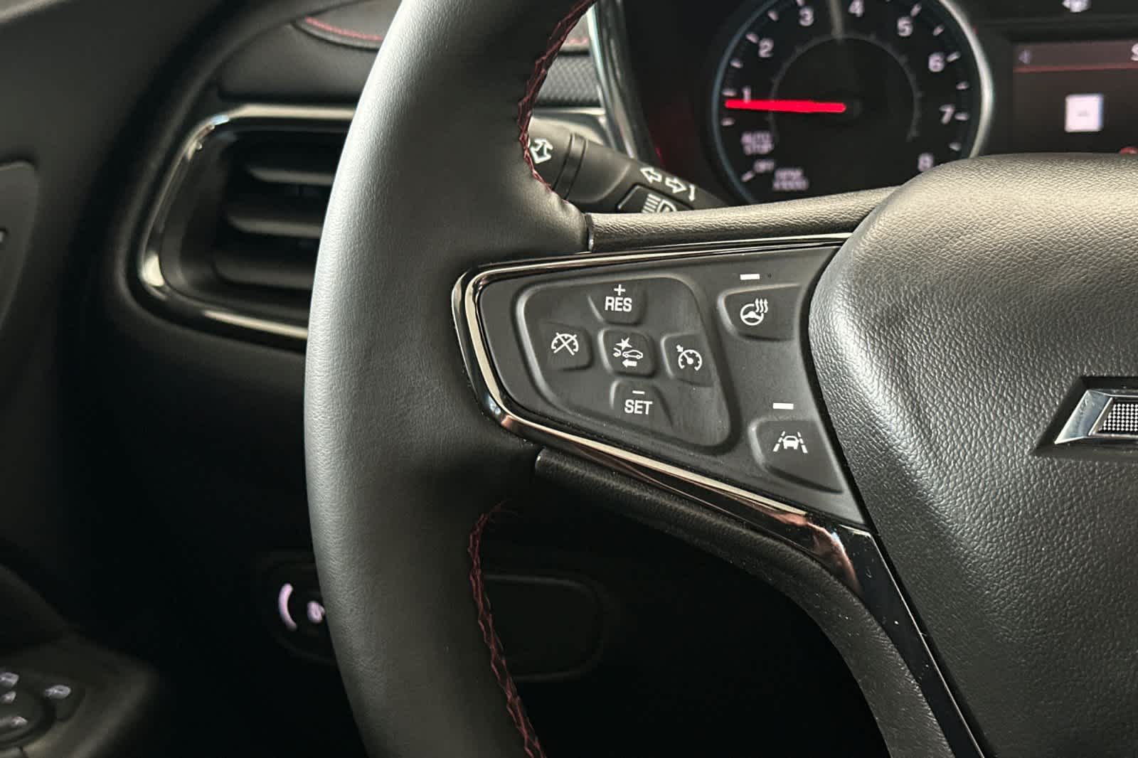 Thumbnail: 2024 Chevrolet Equinox - 27