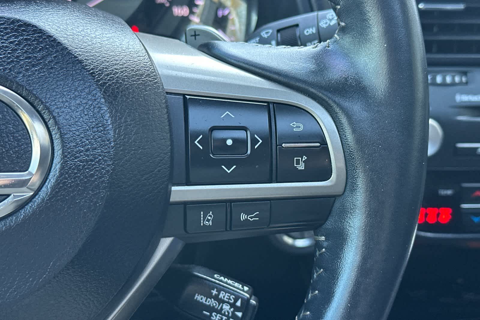 Thumbnail: 2022 Lexus RX - 28