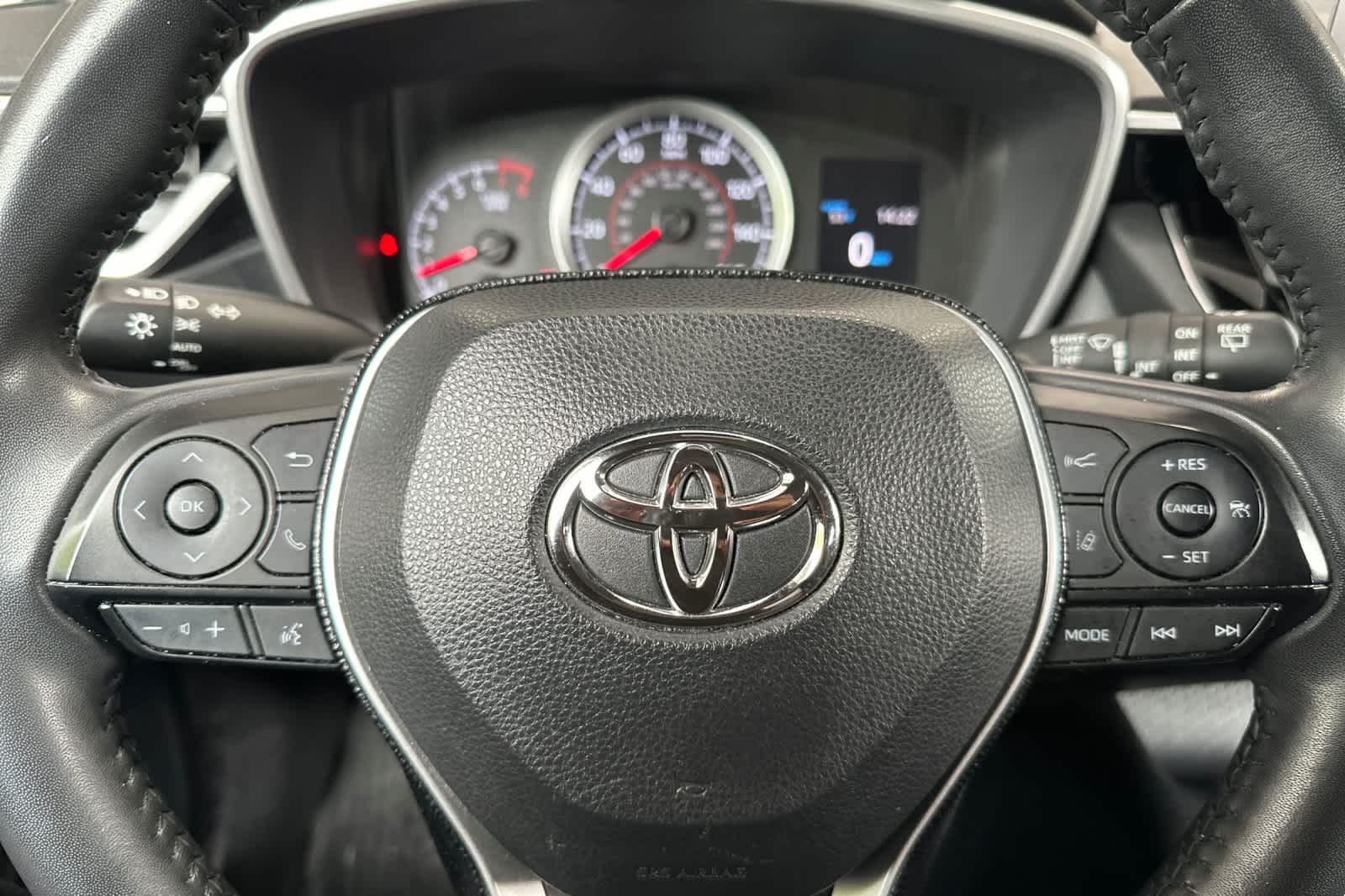 Thumbnail: 2021 Toyota Corolla - 24