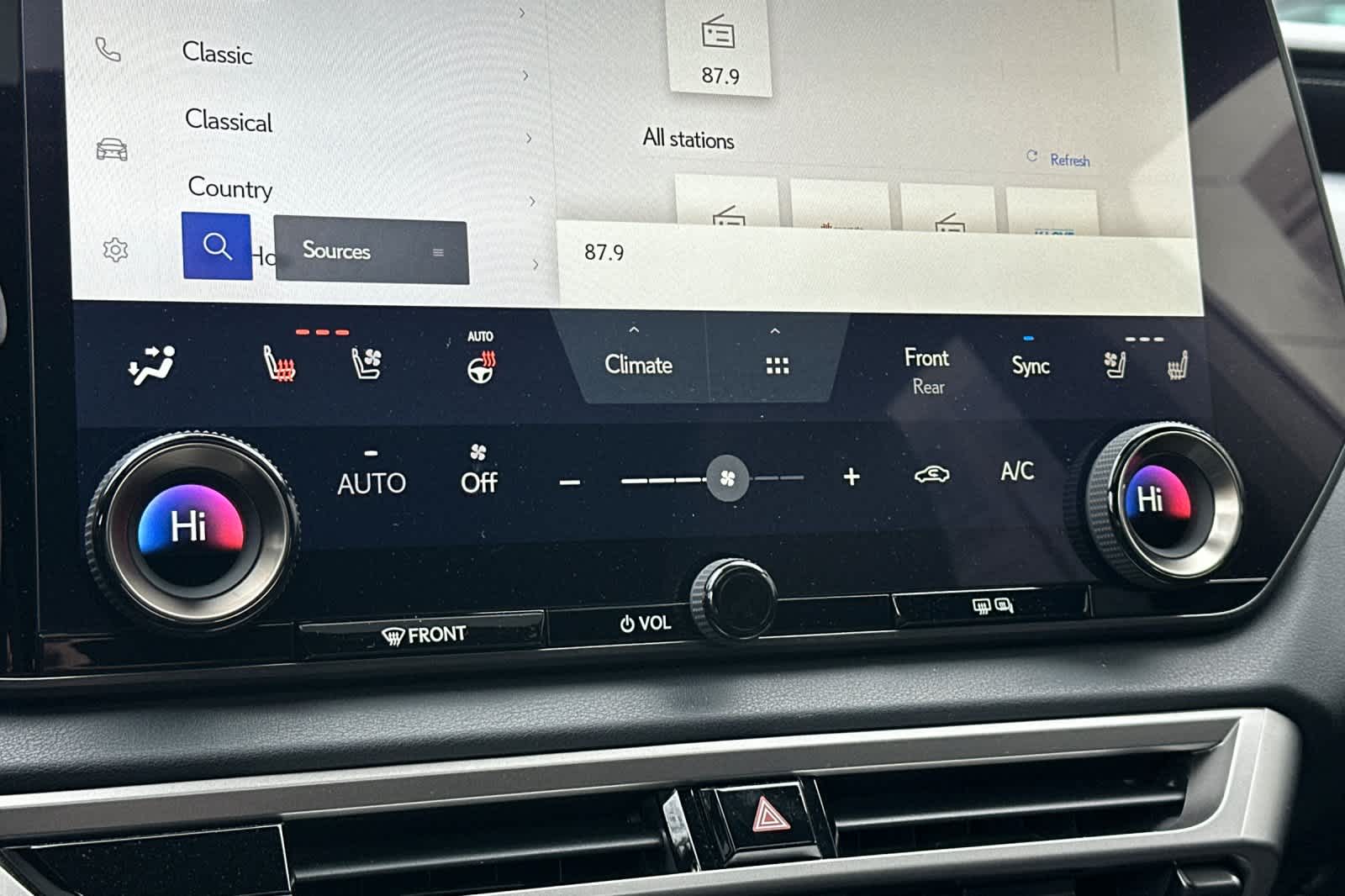 Thumbnail: 2023 Lexus RX - 22