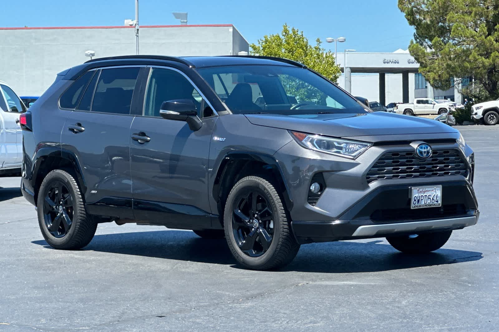 Thumbnail: 2021 Toyota RAV4 - 4