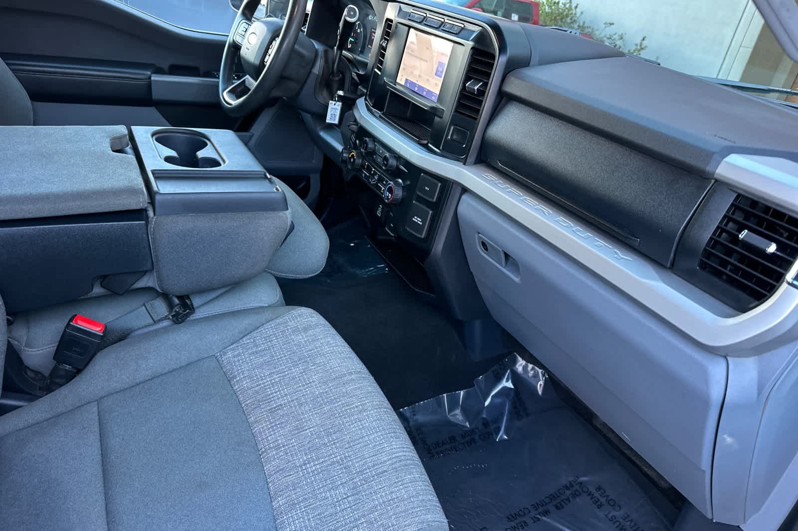 Thumbnail: 2024 Ford Econoline - 15