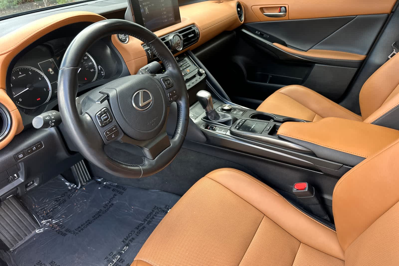 Thumbnail: 2024 Lexus IS - 11