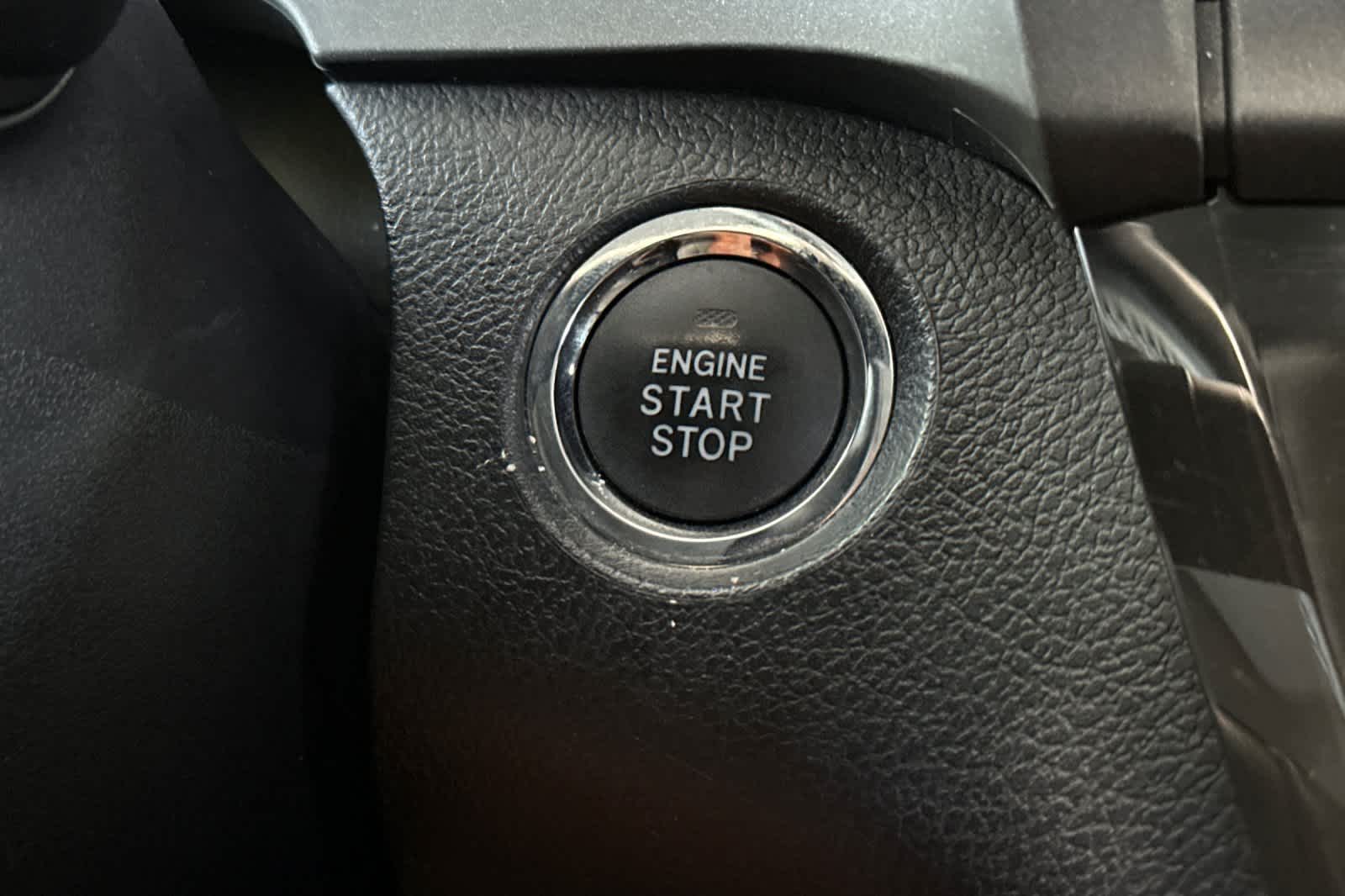 Thumbnail: 2019 Toyota Sienna - 27