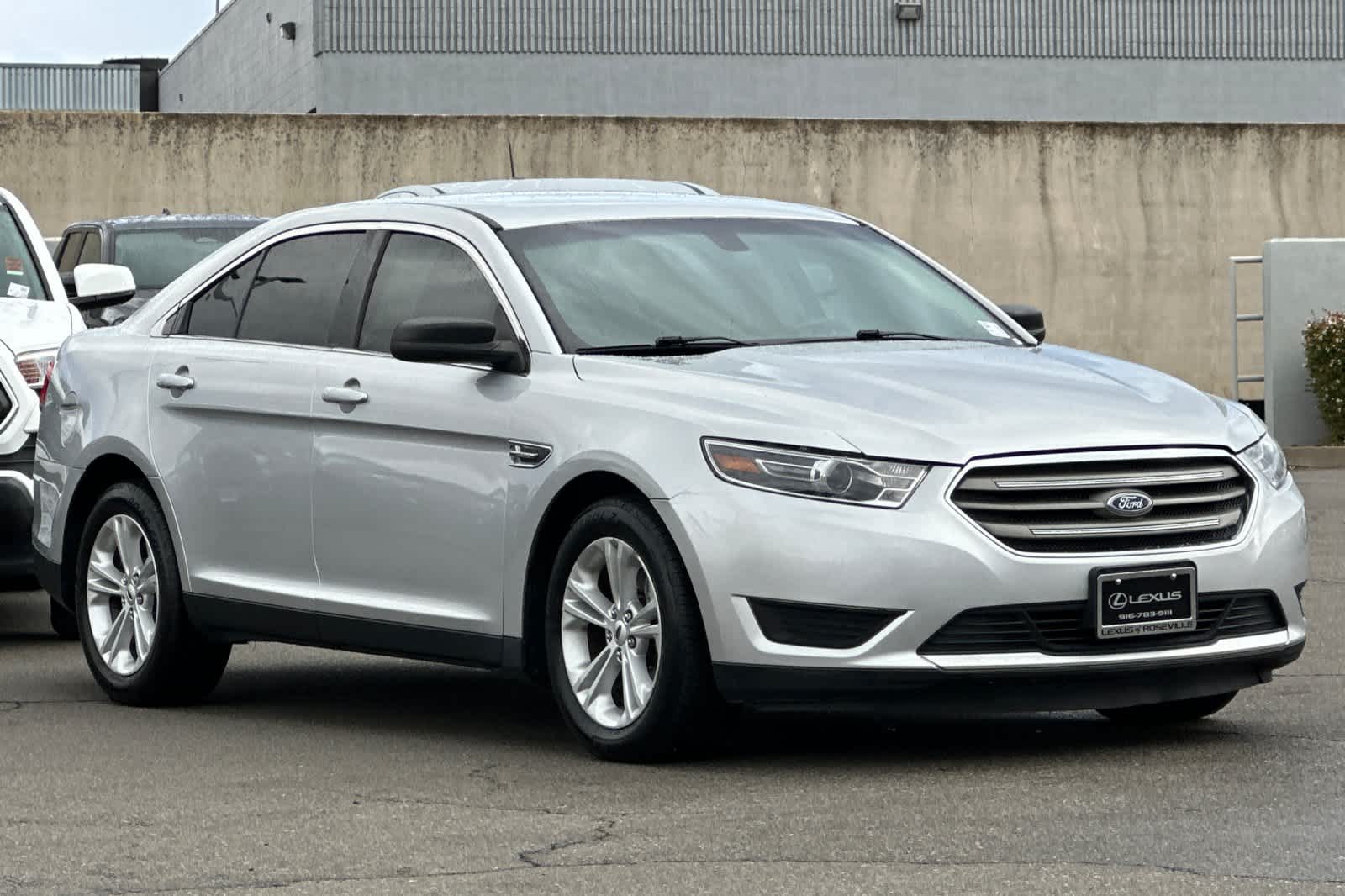 Thumbnail: 2018 Ford Taurus - 5
