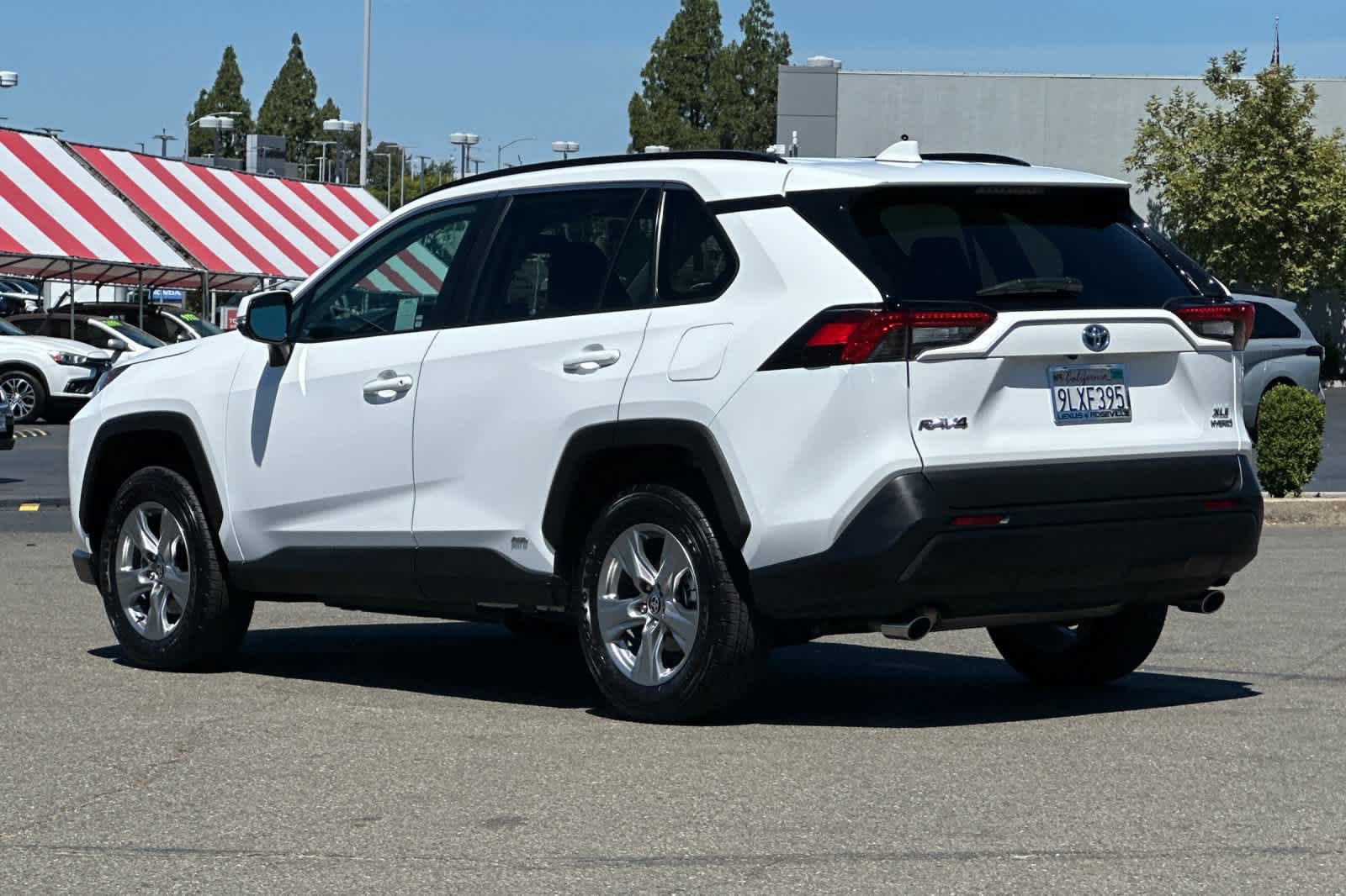 Thumbnail: 2024 Toyota RAV4 - 6