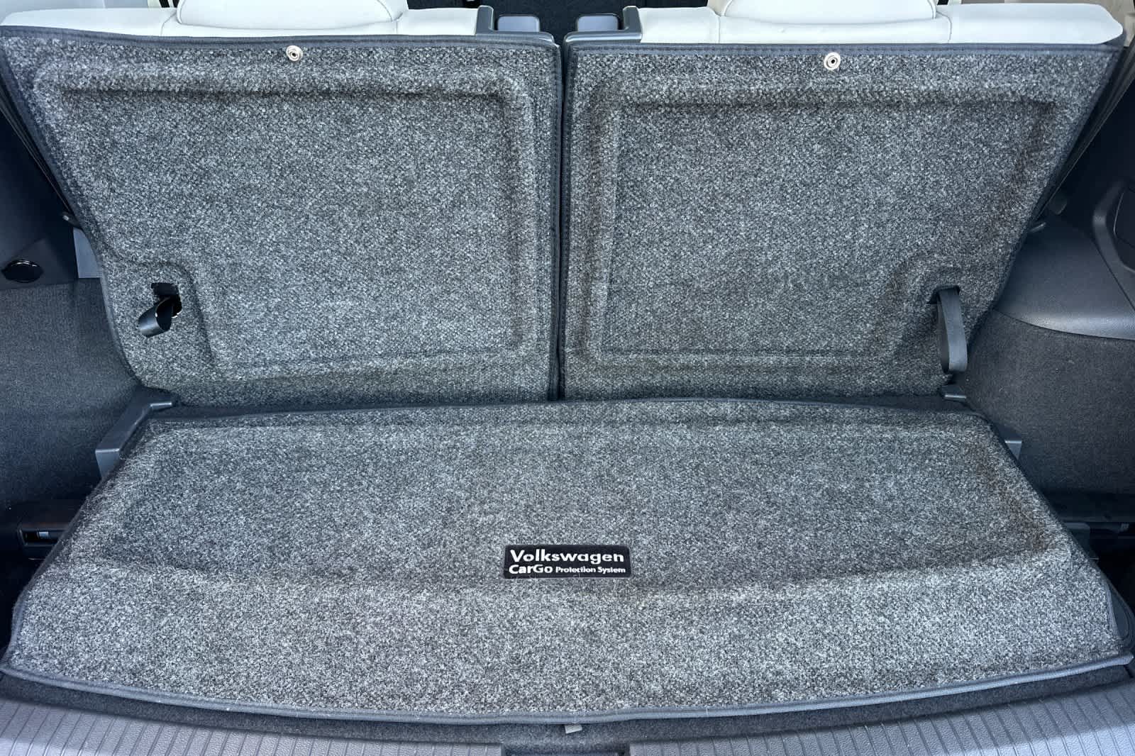 Thumbnail: 2021 Volkswagen Tiguan - 17