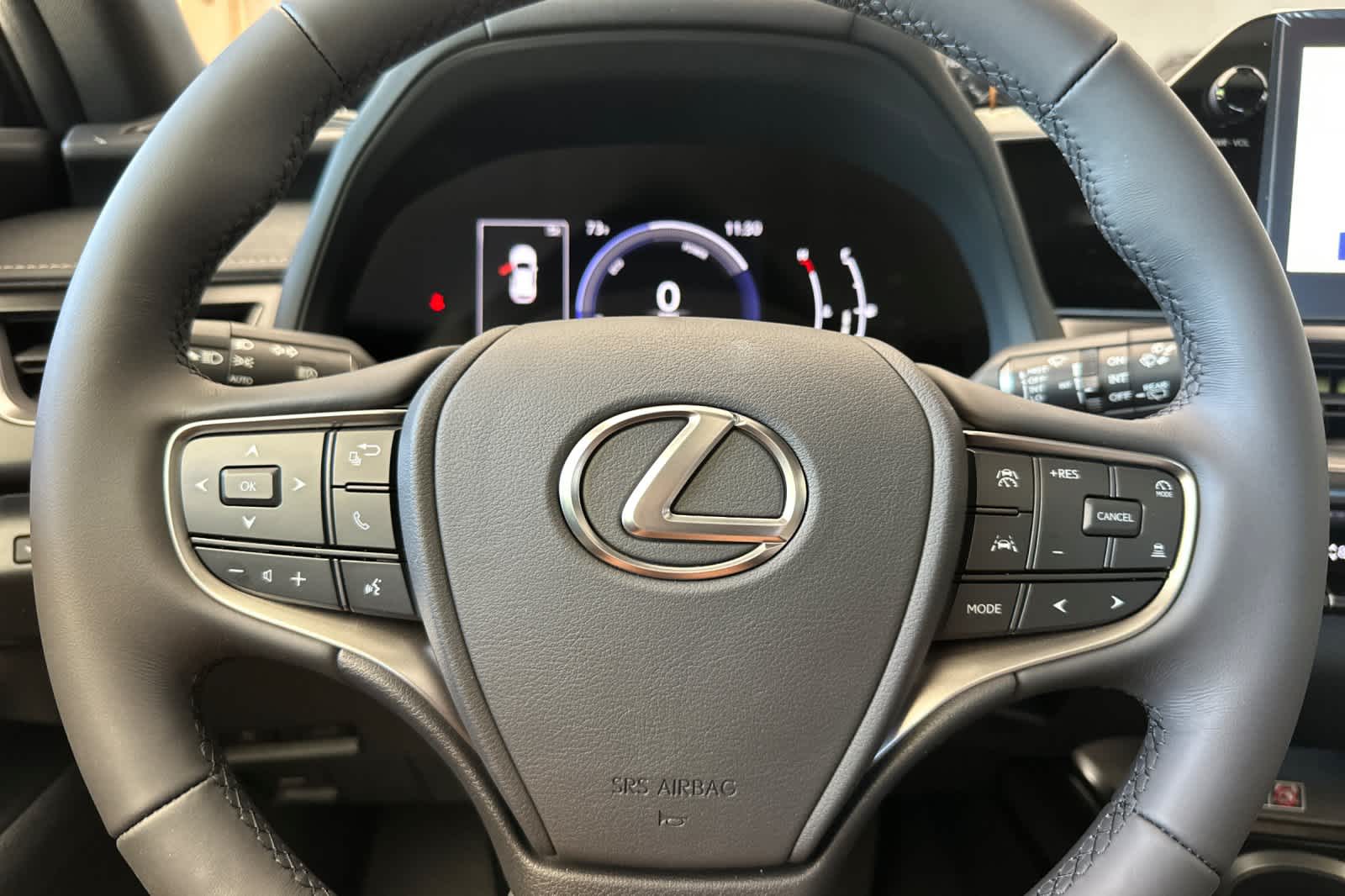 Thumbnail: 2026 Lexus UX - 25