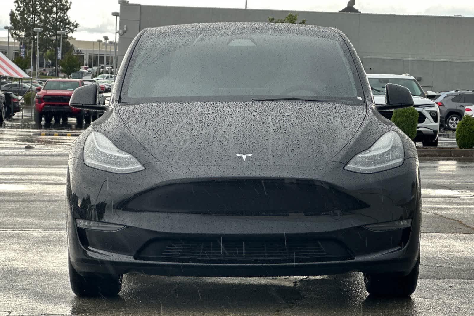 Thumbnail: 2022 Tesla Model Y - 10